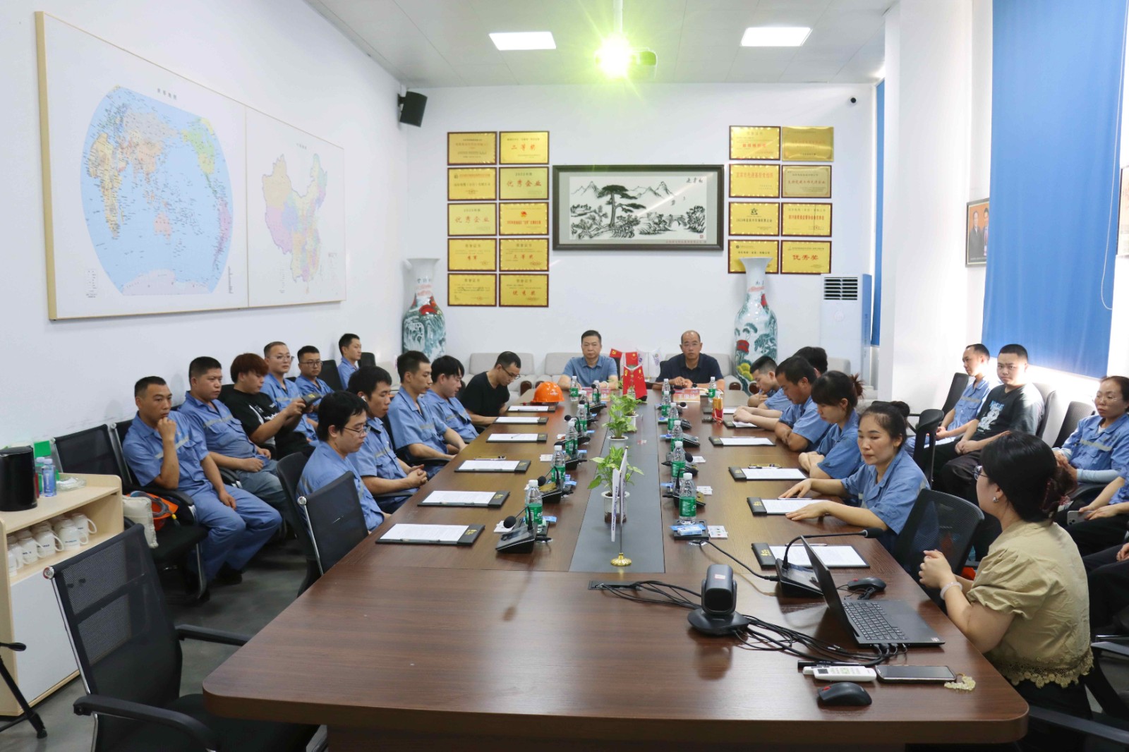 13398771151047270.jpg 13398771151047270.jpg